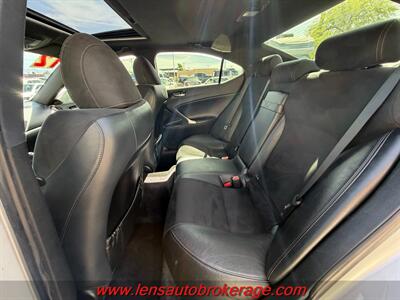 2012 Lexus IS   - Photo 13 - Tucson, AZ 85705