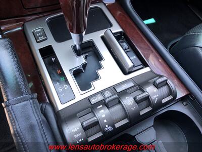 2015 Lexus LX  *V8 4x4 With 3rd Row!! - Photo 15 - Tucson, AZ 85705