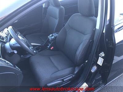 2015 Honda Civic LX   - Photo 12 - Tucson, AZ 85705