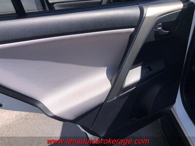 2015 Toyota RAV4 LE   - Photo 16 - Tucson, AZ 85705