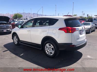 2015 Toyota RAV4 LE   - Photo 6 - Tucson, AZ 85705