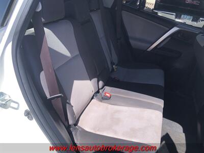 2015 Toyota RAV4 LE   - Photo 20 - Tucson, AZ 85705