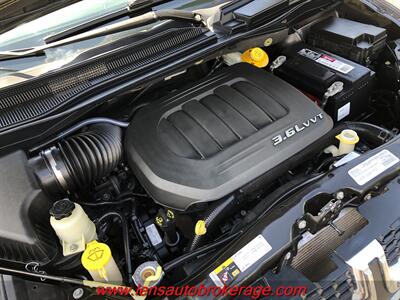 2015 Dodge Grand Caravan SXT  W/Dual Power Sliders! - Photo 23 - Tucson, AZ 85705