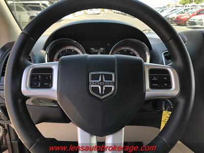 2015 Dodge Grand Caravan SXT  W/Dual Power Sliders! - Photo 13 - Tucson, AZ 85705