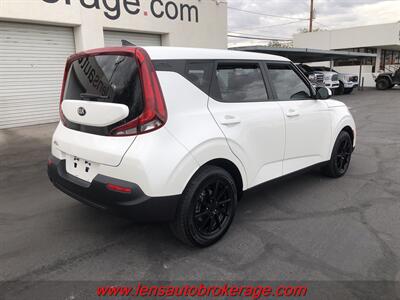 2020 Kia Soul LX  *Nice Nice Little Soul! - Photo 8 - Tucson, AZ 85705