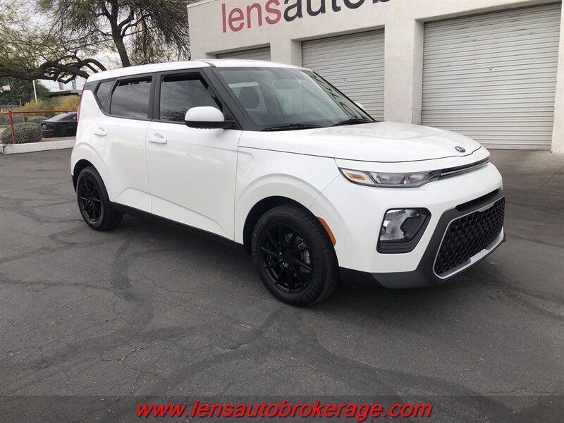 2020 Kia Soul LX  *Nice Nice Little Soul!