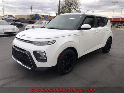 2020 Kia Soul LX  *Nice Nice Little Soul! - Photo 4 - Tucson, AZ 85705