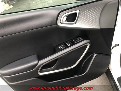 2020 Kia Soul LX  *Nice Nice Little Soul! - Photo 9 - Tucson, AZ 85705