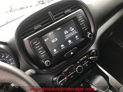 2020 Kia Soul LX  *Nice Nice Little Soul! - Photo 14 - Tucson, AZ 85705