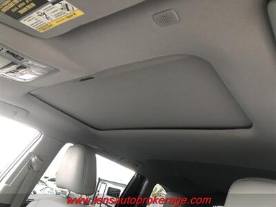 2016 Toyota RAV4 LE  *Super Nice Carfax 1 Owner Rav! - Photo 15 - Tucson, AZ 85705