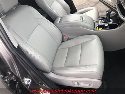 2016 Toyota RAV4 LE  *Super Nice Carfax 1 Owner Rav! - Photo 25 - Tucson, AZ 85705