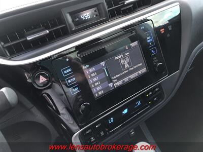 2017 Toyota Corolla SE  *Clean 79K Mile Fuel Saver! - Photo 14 - Tucson, AZ 85705