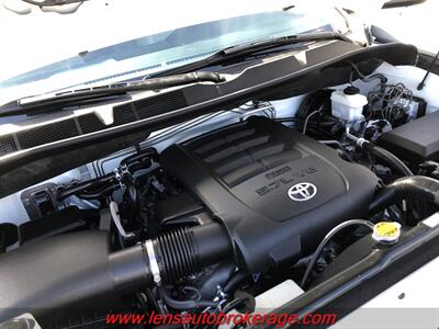 2017 Toyota Sequoia Limited  *Quad Seating & Roomy 3rd Row! - Photo 26 - Tucson, AZ 85705