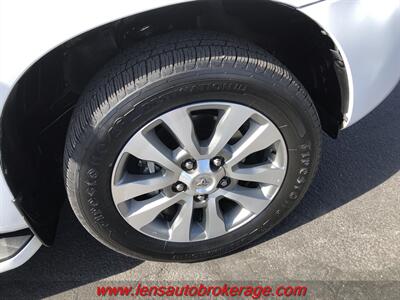 2017 Toyota Sequoia Limited  *Quad Seating & Roomy 3rd Row! - Photo 27 - Tucson, AZ 85705