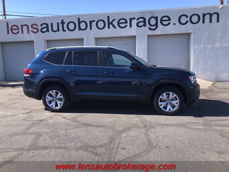 2018 Volkswagen Atlas V6 SE  
