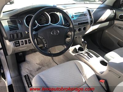 2010 Toyota Tacoma  *Clean 2wd Taco W/New Rubber & Automatic Trans! - Photo 11 - Tucson, AZ 85705