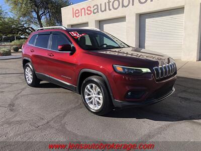 2019 Jeep Cherokee Latitude  *Nice Low Mileage 4x4! - Photo 2 - Tucson, AZ 85705