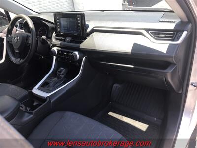 2021 Toyota RAV4 XLE  *54k Mile AWD!! - Photo 21 - Tucson, AZ 85705
