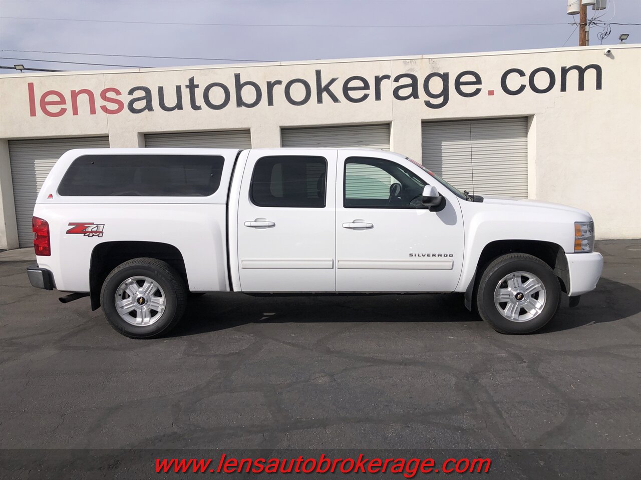 2010 Chevrolet Silverado 1500 LTZ  *New Arrival! Clean Crew LTZ 4x4! - Photo 1 - Tucson, AZ 85705