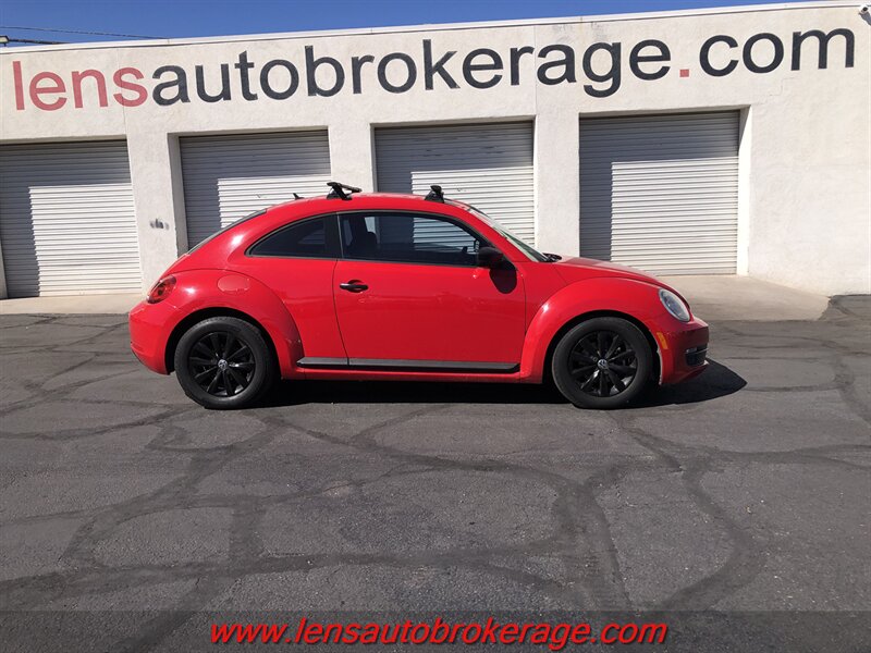 2014 Volkswagen Beetle-Classic 1.8T Entry PZEV  