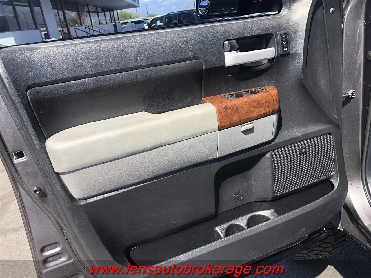 2012 Toyota Tundra Limited photo 8
