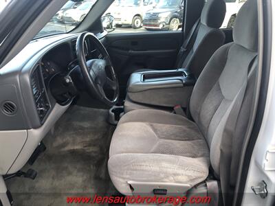 2004 Chevrolet Suburban 1500 LS   - Photo 8 - Tucson, AZ 85705