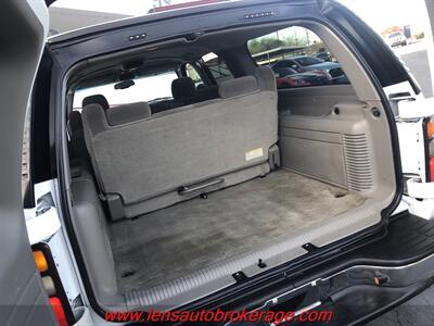 2004 Chevrolet Suburban 1500 LS   - Photo 15 - Tucson, AZ 85705