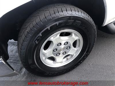 2004 Chevrolet Suburban 1500 LS   - Photo 21 - Tucson, AZ 85705