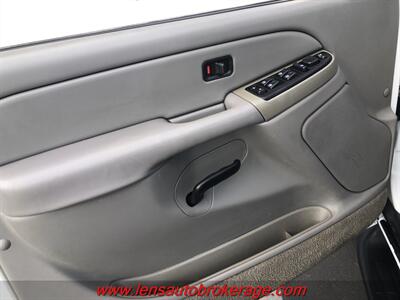 2004 Chevrolet Suburban 1500 LS   - Photo 6 - Tucson, AZ 85705