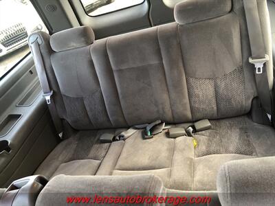 2004 Chevrolet Suburban 1500 LS   - Photo 14 - Tucson, AZ 85705