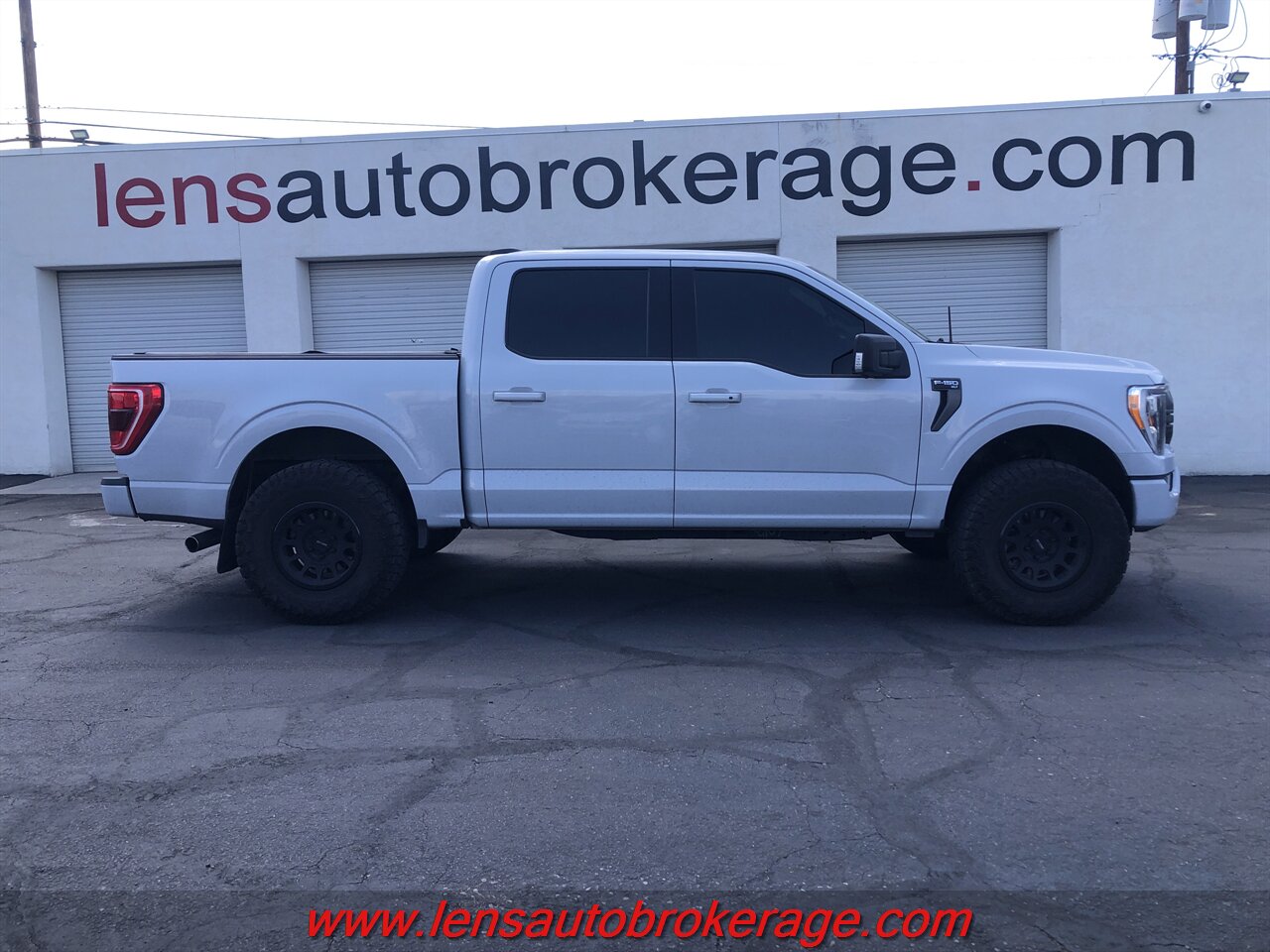2022 Ford F-150 XLT  SupercCrew 4x4! 2.7L EcoBoost! - Photo 1 - Tucson, AZ 85705