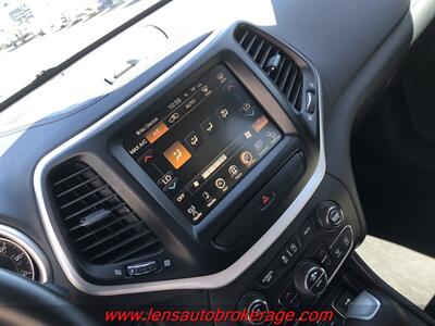 2015 Jeep Cherokee Latitude  *Nice Little Cherokee! - Photo 13 - Tucson, AZ 85705