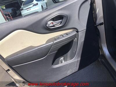 2015 Jeep Cherokee Latitude  *Nice Little Cherokee! - Photo 9 - Tucson, AZ 85705