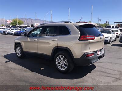 2015 Jeep Cherokee Latitude  *Nice Little Cherokee! - Photo 6 - Tucson, AZ 85705