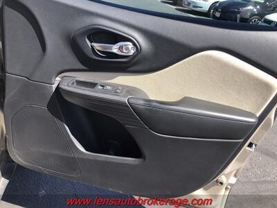 2015 Jeep Cherokee Latitude  *Nice Little Cherokee! - Photo 20 - Tucson, AZ 85705