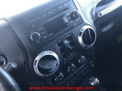 2013 Jeep Wrangler Unlimited Sahara  *Nice Hard Top Jeep! - Photo 14 - Tucson, AZ 85705