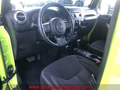 2013 Jeep Wrangler Unlimited Sahara  *Nice Hard Top Jeep! - Photo 10 - Tucson, AZ 85705