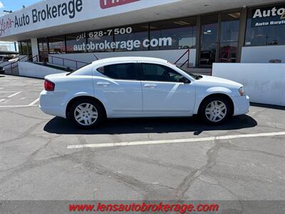 2014 Dodge Avenger SE Sedan