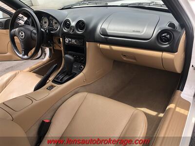 2001 Mazda MX-5 Miata LS  Only 31k Miles!! *NONE AROUND WITH MILES THIS LOW! - Photo 23 - Tucson, AZ 85705