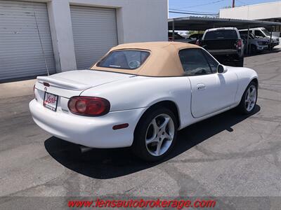 2001 Mazda MX-5 Miata LS  Only 31k Miles!! *JUST IN INVENTORY* - Photo 8 - Tucson, AZ 85705
