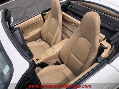 2001 Mazda MX-5 Miata LS  Only 31k Miles!! *NONE AROUND WITH MILES THIS LOW! - Photo 25 - Tucson, AZ 85705