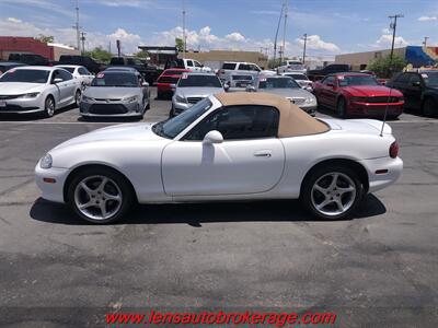 2001 Mazda MX-5 Miata LS  Only 31k Miles!! *JUST IN INVENTORY* - Photo 5 - Tucson, AZ 85705