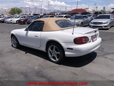 2001 Mazda MX-5 Miata LS  Only 31k Miles!! *JUST IN INVENTORY* - Photo 6 - Tucson, AZ 85705