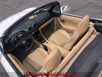 2001 Mazda MX-5 Miata LS  Only 31k Miles!! *NONE AROUND WITH MILES THIS LOW! - Photo 27 - Tucson, AZ 85705
