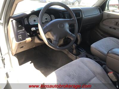 2004 Toyota Tacoma V6  *Hard To Find 4x4 W/Only 128k Miles! - Photo 10 - Tucson, AZ 85705