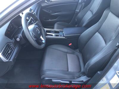 2018 Honda Accord LX  *Clean 55k Mile Sedan! - Photo 11 - Tucson, AZ 85705