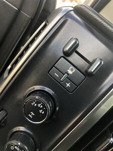 2016 Chevrolet Silverado 2500 LTZ   - Photo 15 - Tucson, AZ 85705