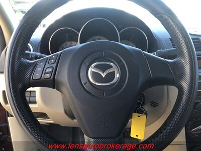 2009 Mazda Mazda3 i Sport  *Manual 5 Speed Trans! - Photo 12 - Tucson, AZ 85705