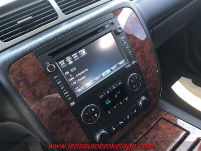 2013 Chevrolet Avalanche LTZ Black Diamond  *Nice Clean 4x4 Avalanche! - Photo 14 - Tucson, AZ 85705