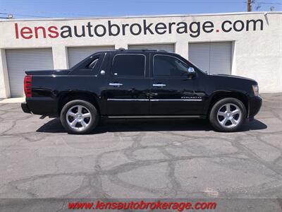 2013 Chevrolet Avalanche LTZ Black Diamond  *Nice Clean 4x4 Avalanche! Truck